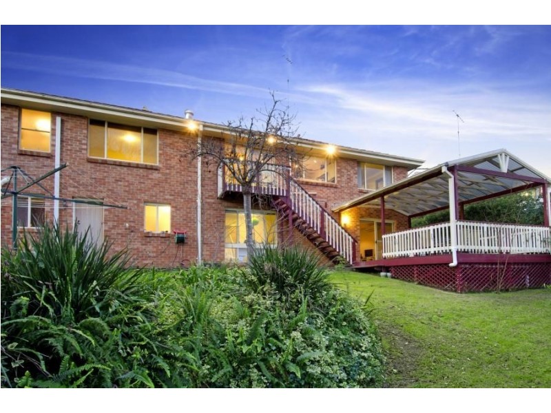 92 Ridgecrop Drive, Castle Hill NSW 2154