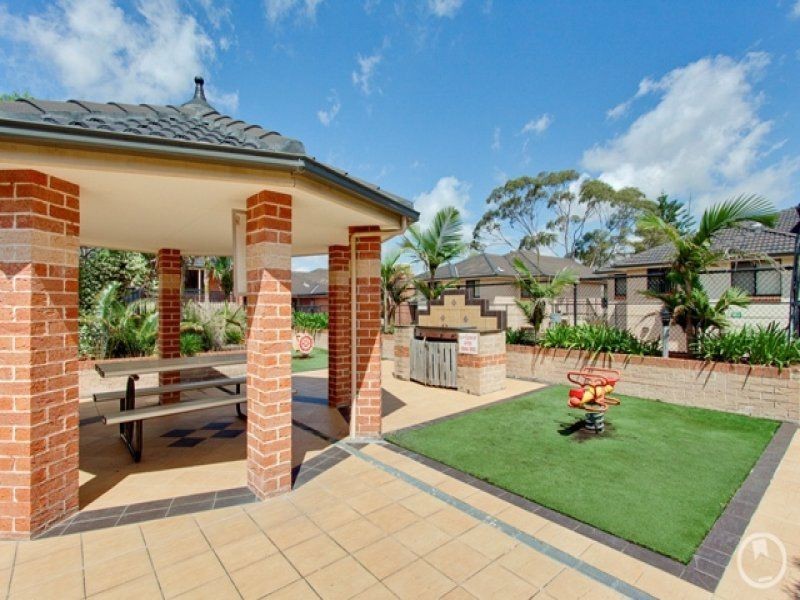 21 32-36 Dobson Crescent, Baulkham Hills NSW 2153