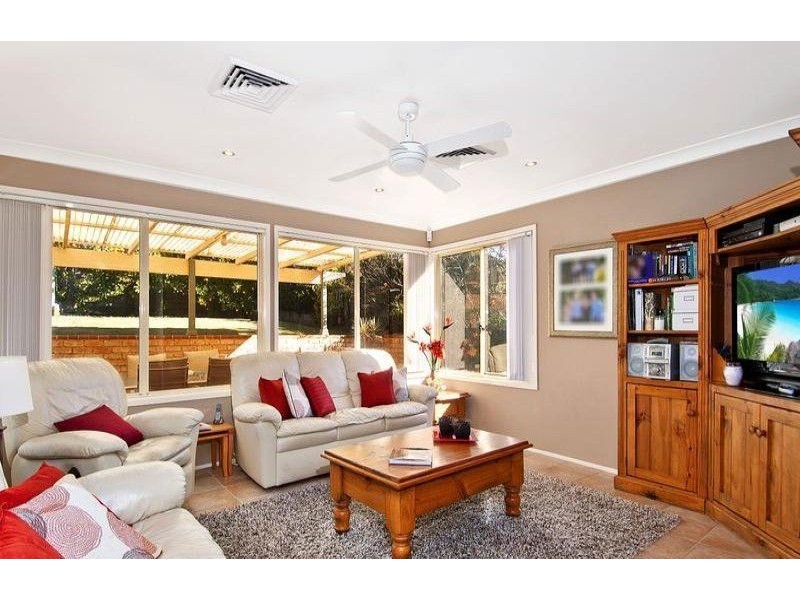 6 Tuscan Avenue, Kellyville NSW 2155