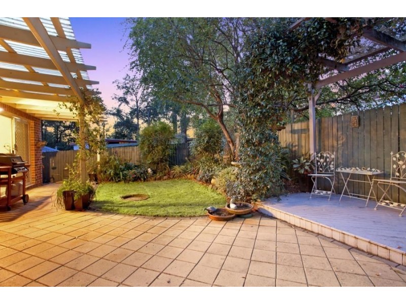 1/18a Tallwood Drive, North Rocks NSW 2151