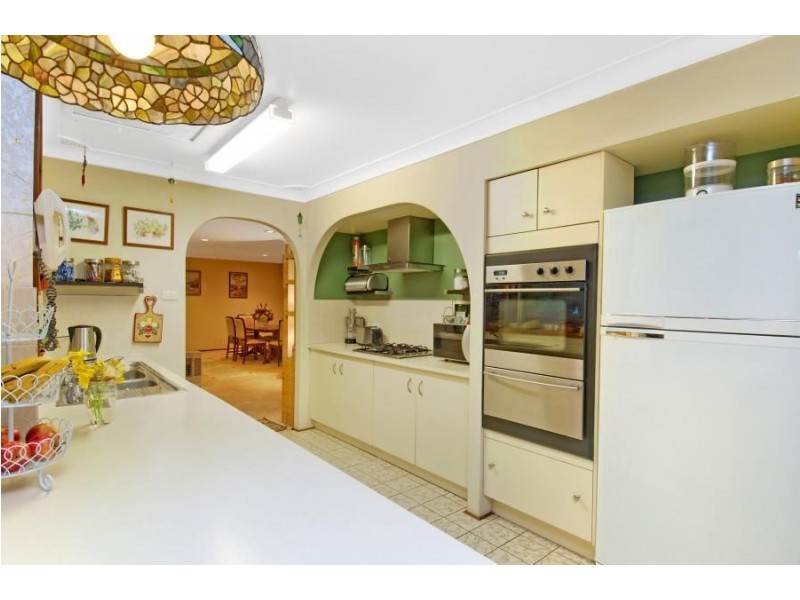 15 Jamberoo Avenue, Baulkham Hills NSW 2153