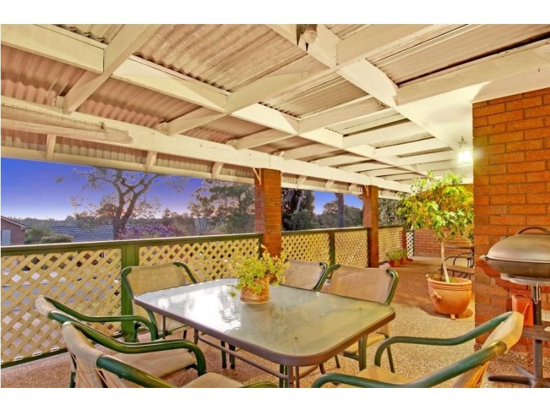 15 Jamberoo Avenue, Baulkham Hills NSW 2153