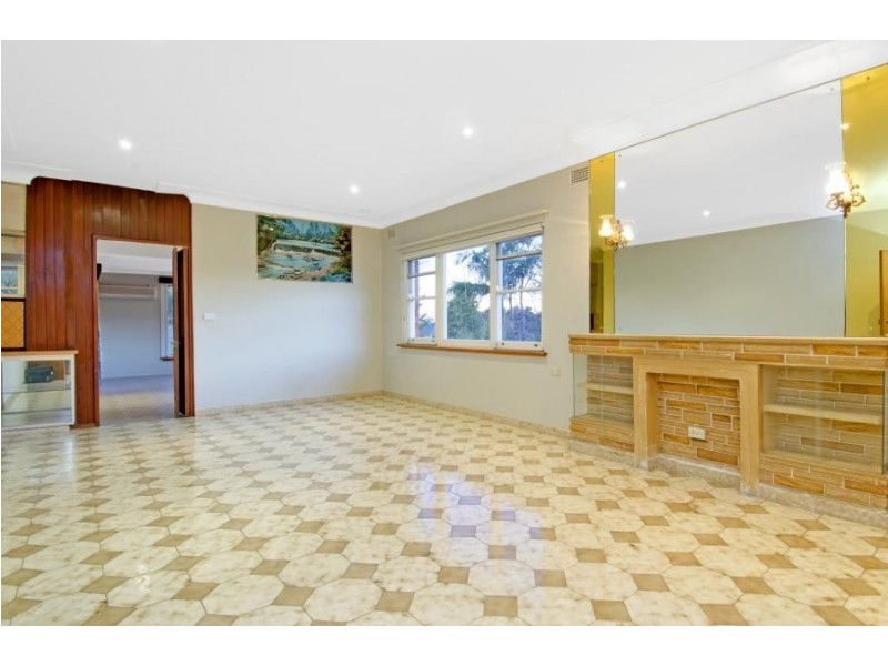 4 Junction Road, Baulkham Hills NSW 2153