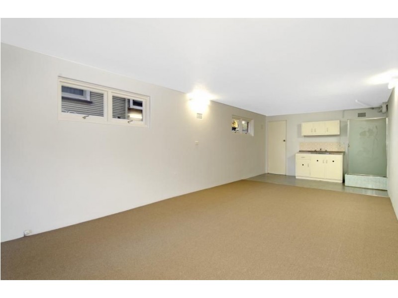 4 Junction Road, Baulkham Hills NSW 2153
