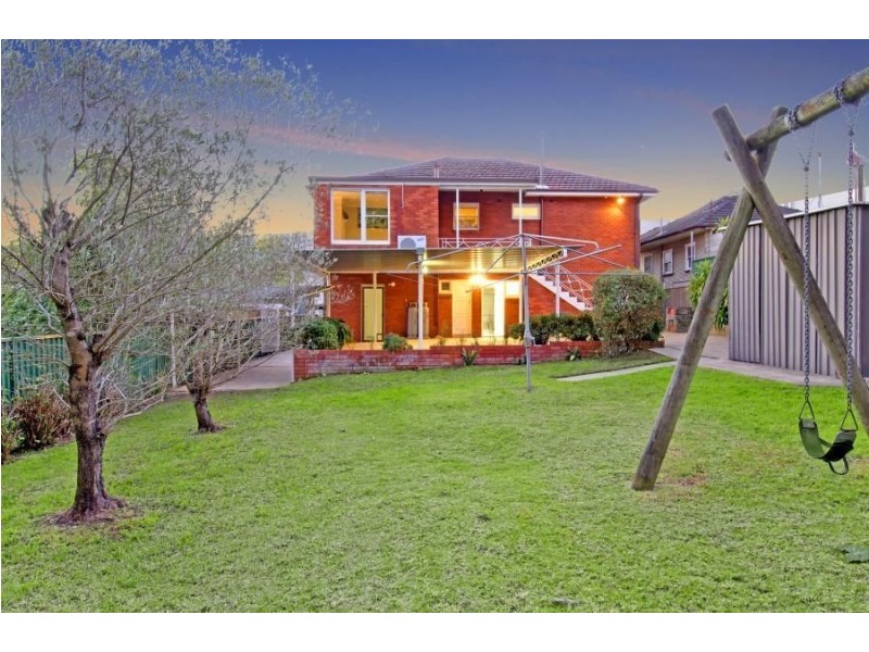 4 Junction Road, Baulkham Hills NSW 2153