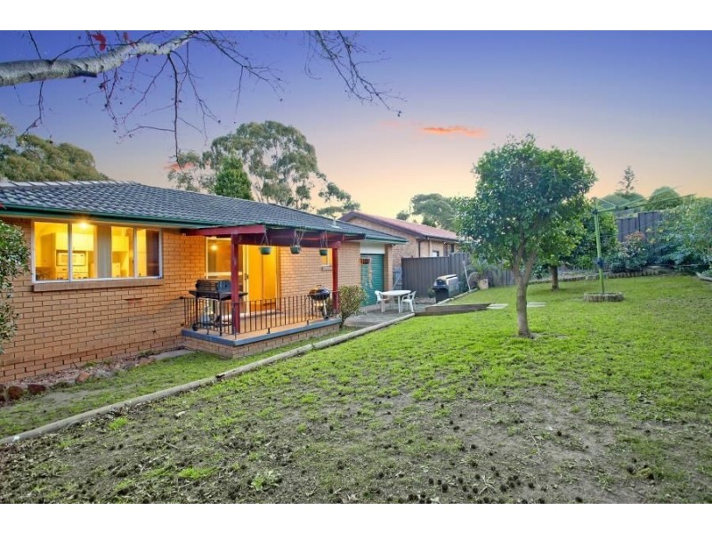 48 Faulkland Crescent, Kings Park NSW 2148