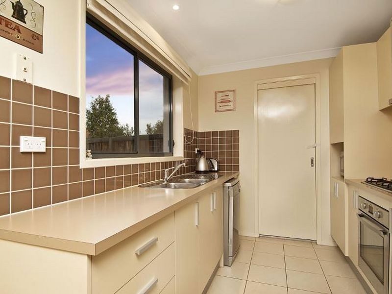 15 Somersby Circuit, Acacia Gardens NSW 2763