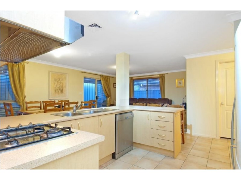 14 Teawa Crescent, Glenwood NSW 2768