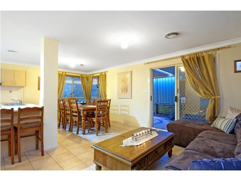 14 Teawa Crescent, Glenwood NSW 2768