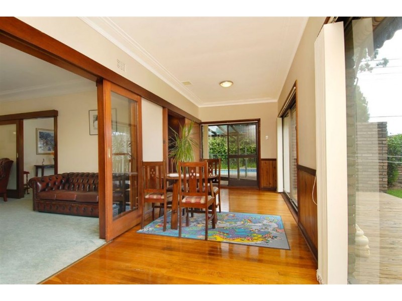 12 Tarana Crescent, Baulkham Hills NSW 2153