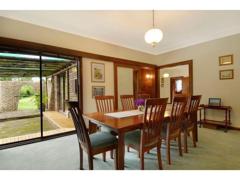 12 Tarana Crescent, Baulkham Hills NSW 2153