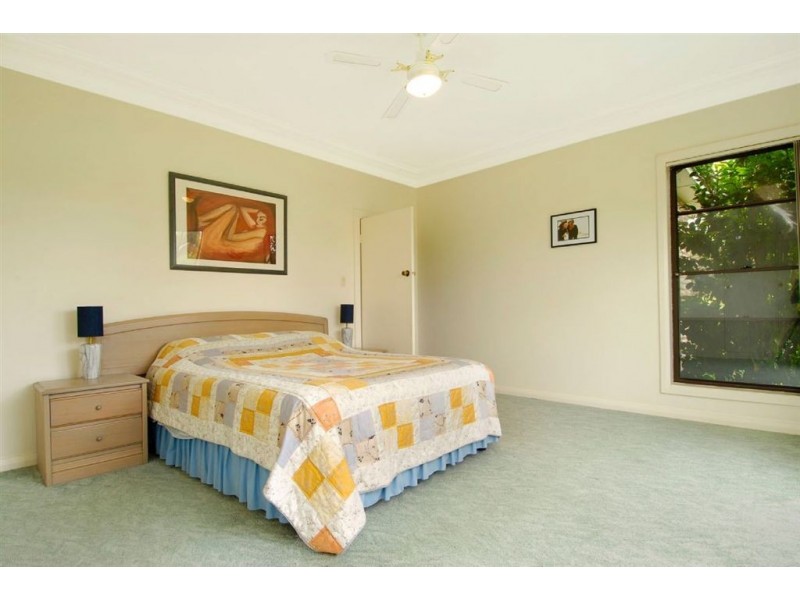 12 Tarana Crescent, Baulkham Hills NSW 2153