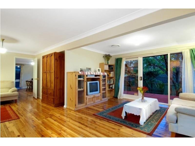 9 Mackillop Drive, Baulkham Hills NSW 2153