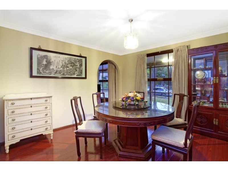 4 Victor Close, Baulkham Hills NSW 2153