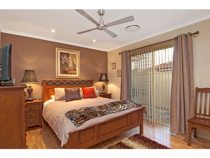 16 Harcourt Grove, Glenwood NSW 2768