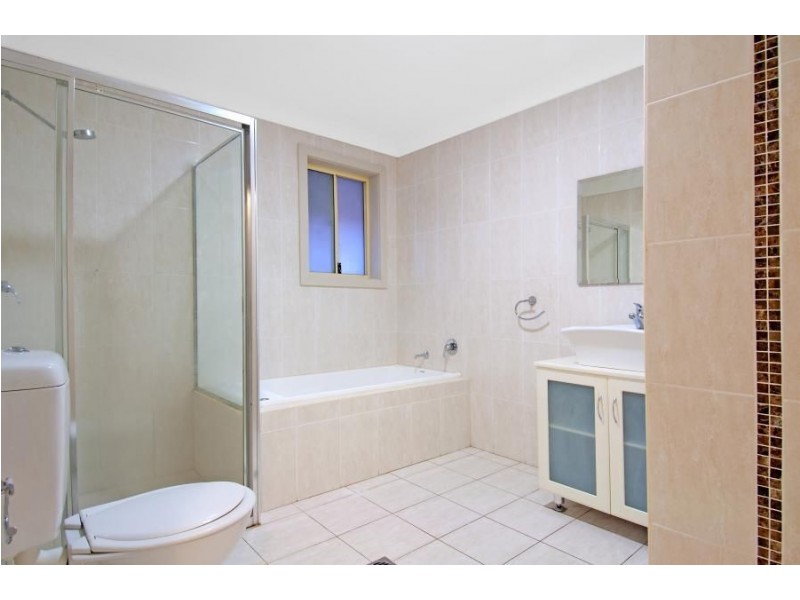 4/15-17 Whitling Avenue, Castle Hill NSW 2154