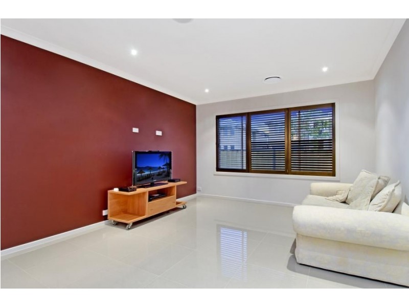83 Riverbank Drive, The Ponds NSW 2769