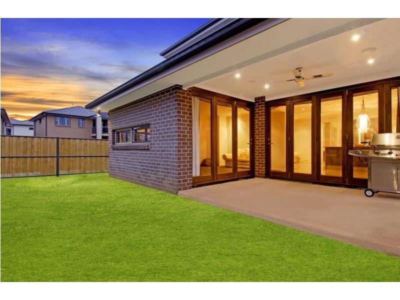 83 Riverbank Drive, The Ponds NSW 2769