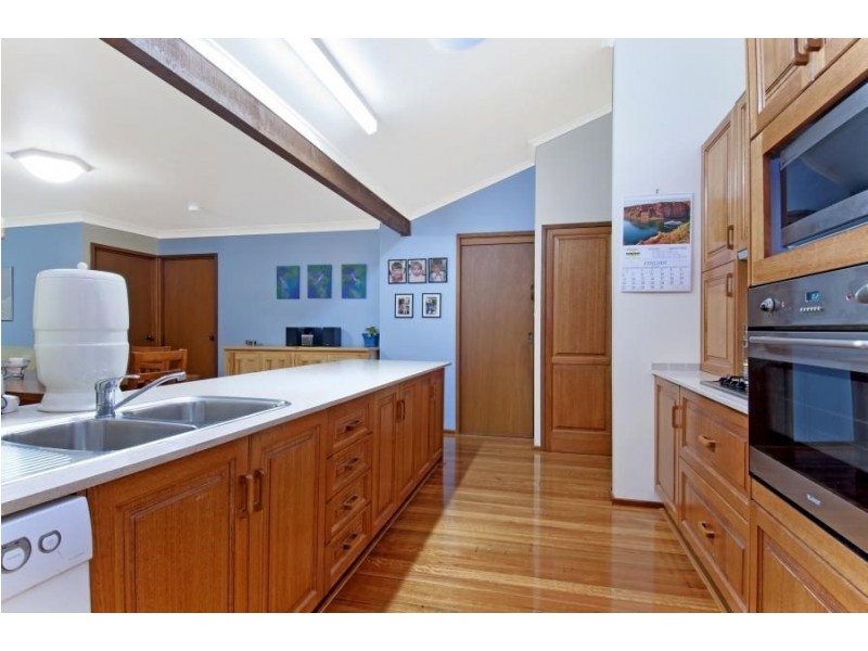 8 Kerwick Court, Baulkham Hills NSW 2153