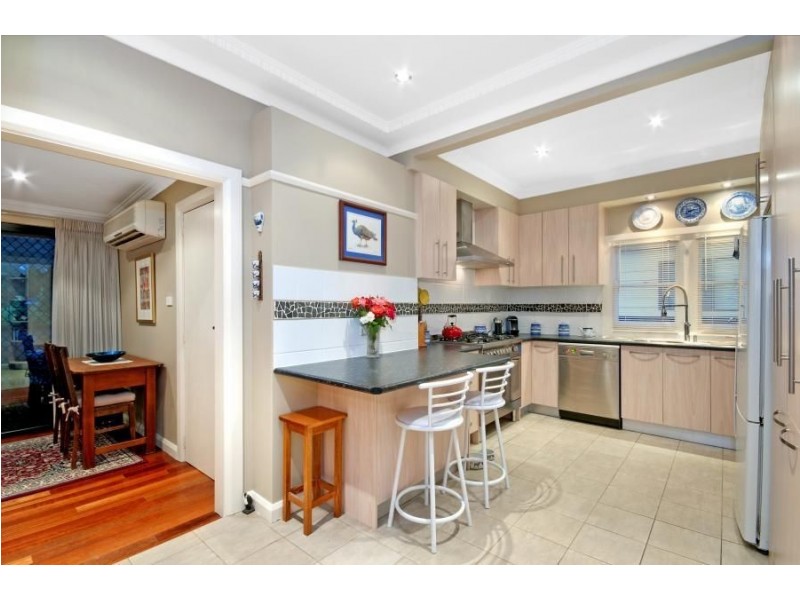 37 Hammers Road, Northmead NSW 2152