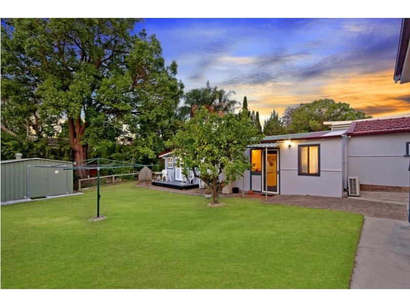 37 Hammers Road, Northmead NSW 2152