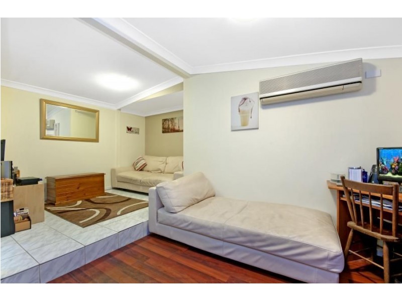 37 Hammers Road, Northmead NSW 2152