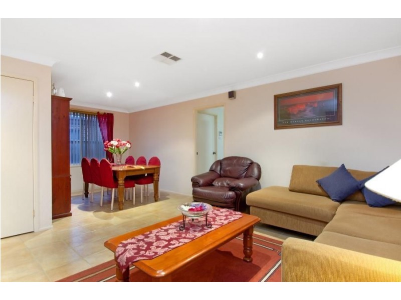 32 Valis Road, Glenwood NSW 2768