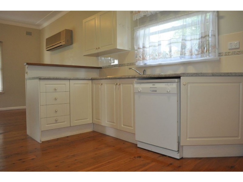13 Arthur Street, Baulkham Hills NSW 2153