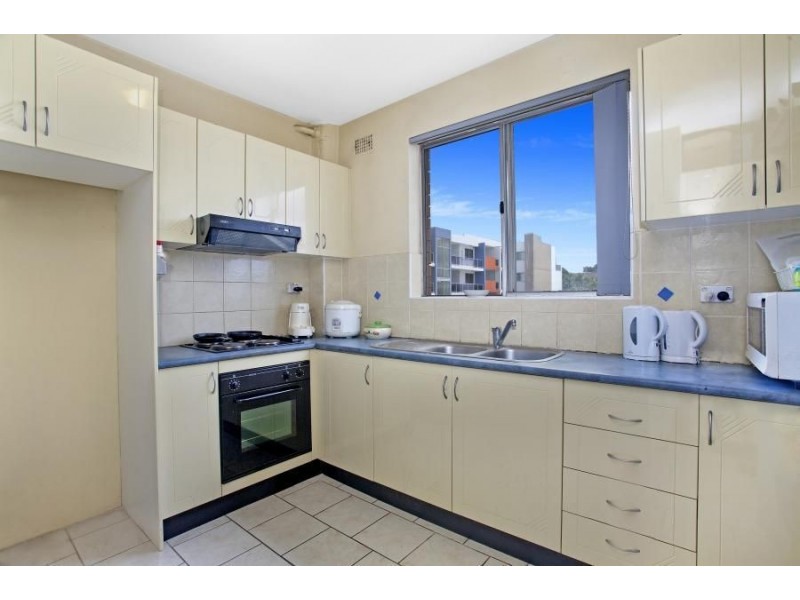 12/11 Station Street West, Parramatta NSW 2150