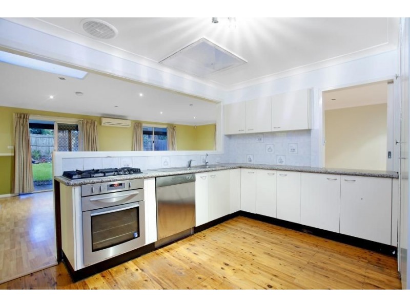 7 Roxborough Park Road, Baulkham Hills NSW 2153