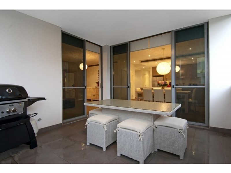 204/48 Peninsula Way, Baulkham Hills NSW 2153