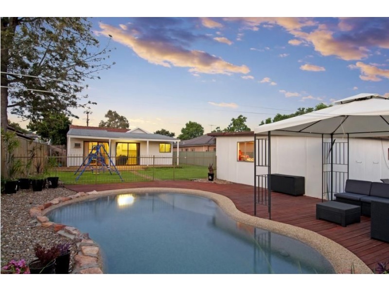 22 Moxhams Road, Northmead NSW 2152