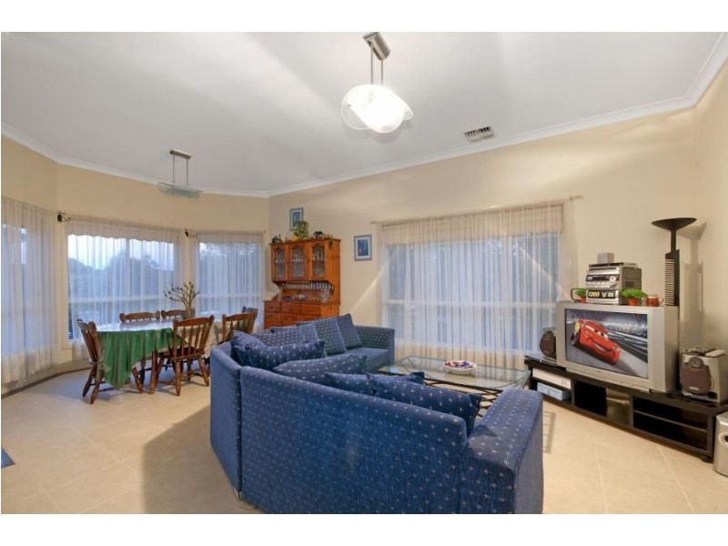 1 Bowness Circuit, Kellyville NSW 2155