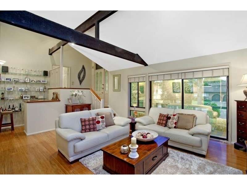 40 Cropley Drive, Baulkham Hills NSW 2153