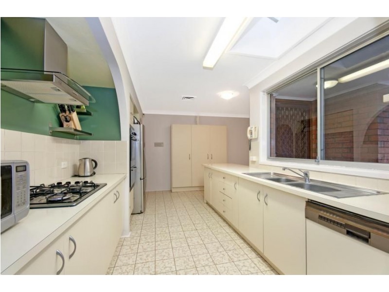 15 Jamberoo Avenue, Baulkham Hills NSW 2153