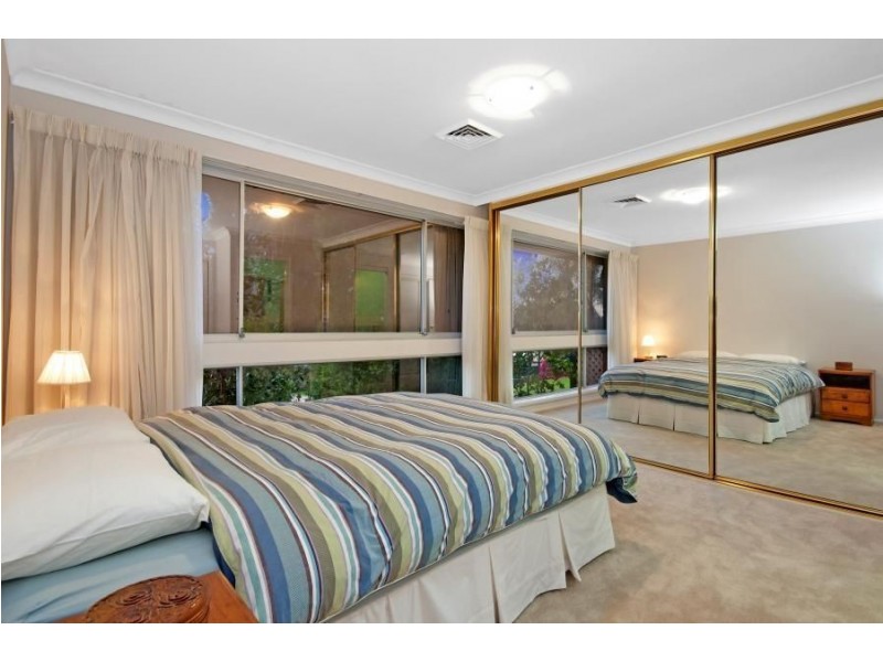 15 Jamberoo Avenue, Baulkham Hills NSW 2153