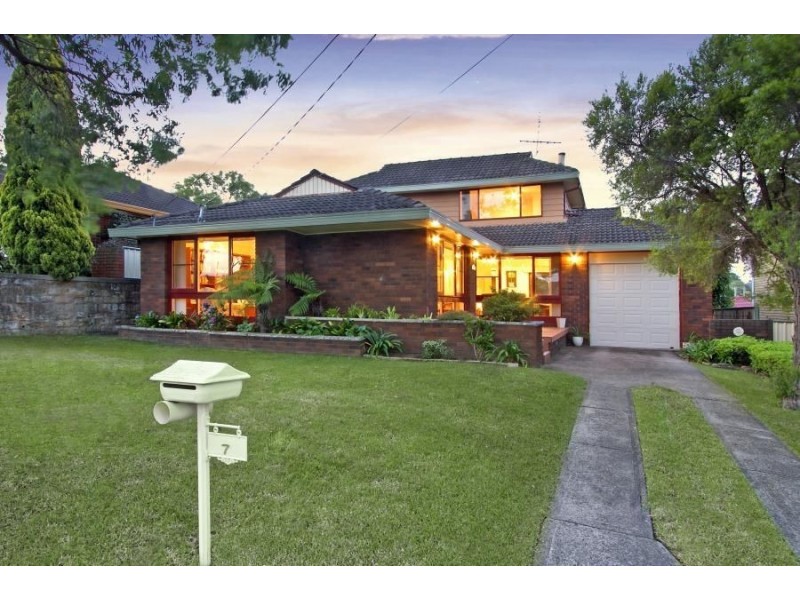 7 Thackeray Street, Winston Hills NSW 2153