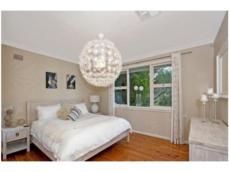 6 Treeview Place, North Rocks NSW 2151