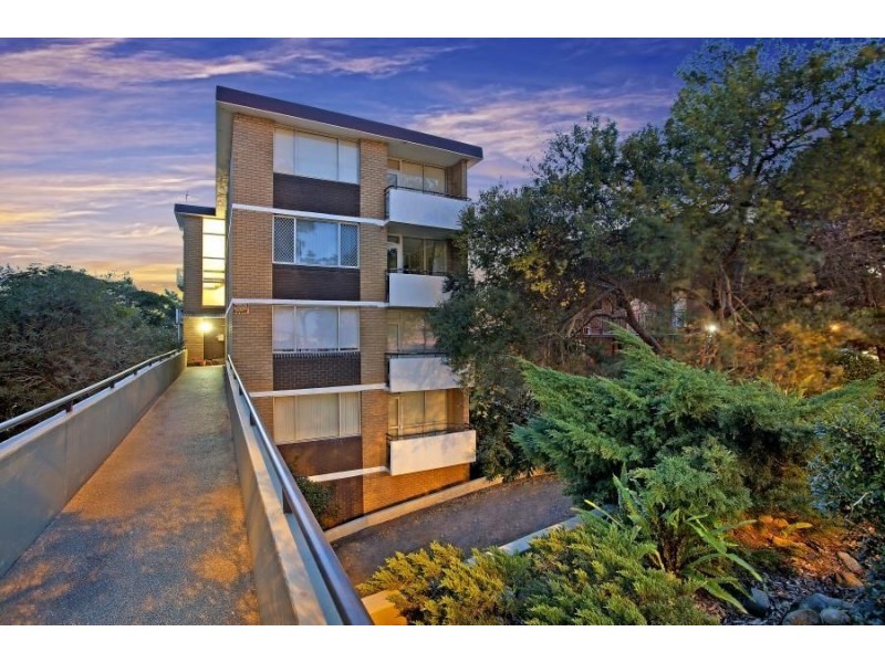 8/250 Pacific Highway, Greenwich NSW 2065