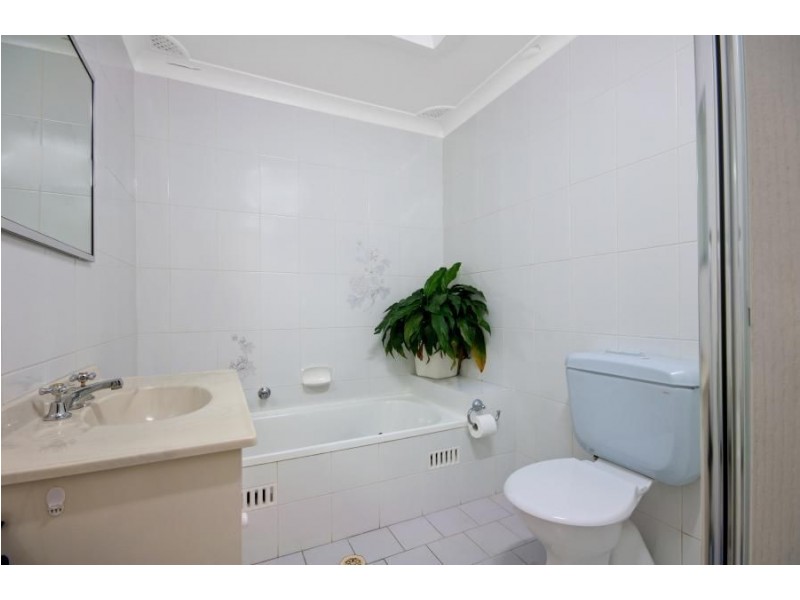 38 Glanmire Road, Baulkham Hills NSW 2153