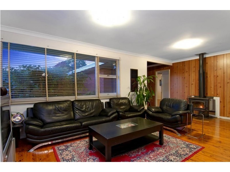 11 Almeria Avenue, Baulkham Hills NSW 2153