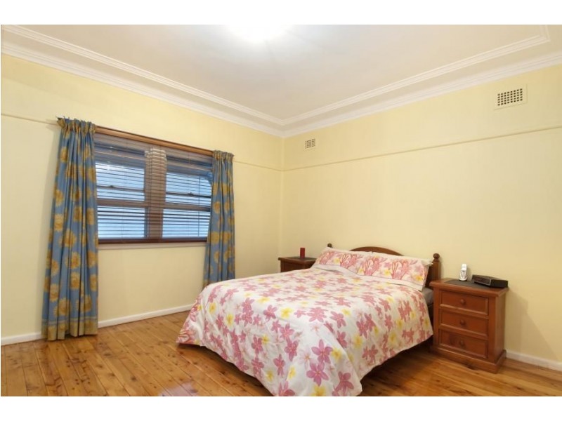 389 Wentworth Avenue, Toongabbie NSW 2146