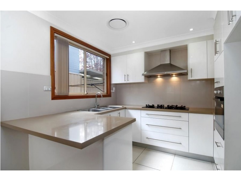 35 Ula Crescent, Baulkham Hills NSW 2153