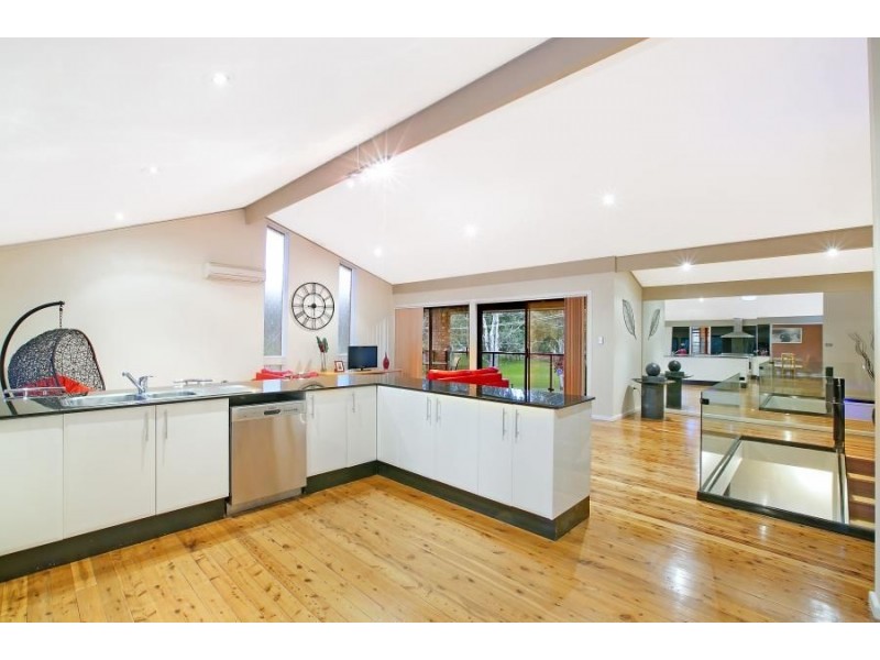 1 Glanmire Road, Baulkham Hills NSW 2153