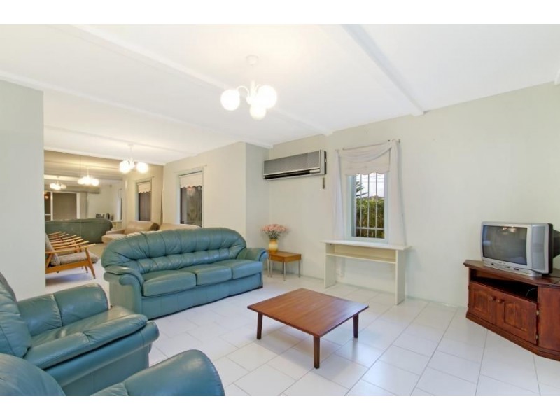 16a Mulgray Avenue, Baulkham Hills NSW 2153