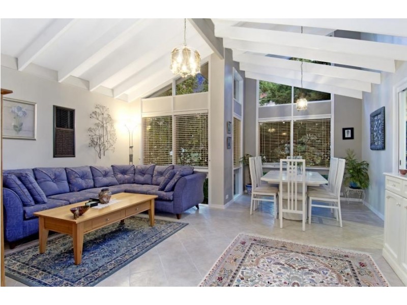 33 Mill Drive, North Rocks NSW 2151