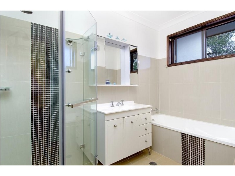 4 Sunset Place, North Rocks NSW 2151