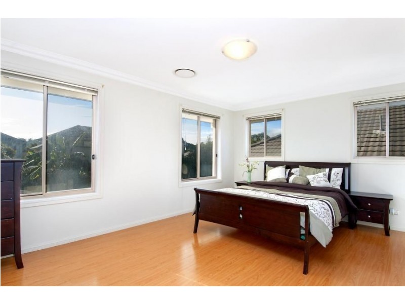 3 Etruscan Court, Glenwood NSW 2768