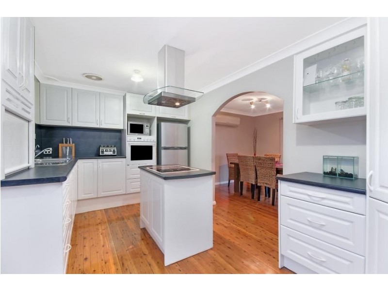 15 Caithness Crescent, Winston Hills NSW 2153