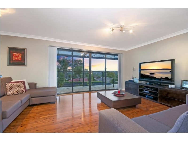 15 Caithness Crescent, Winston Hills NSW 2153